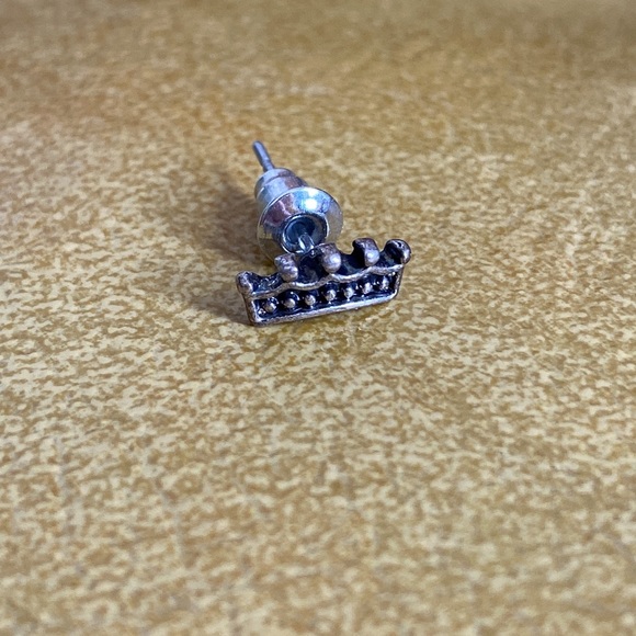 Earthbound Earring Set - Picture 3 of 4